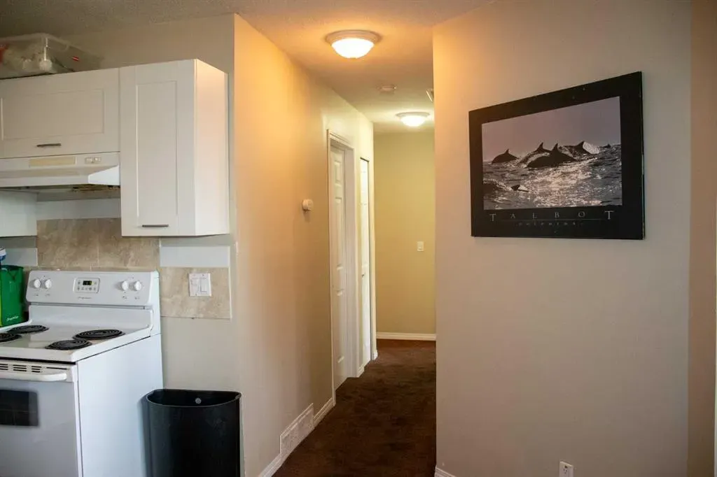 604 19 Street SE, #101