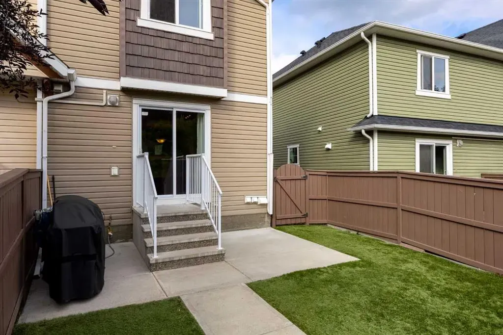 101 Aspen Hills Drive SW