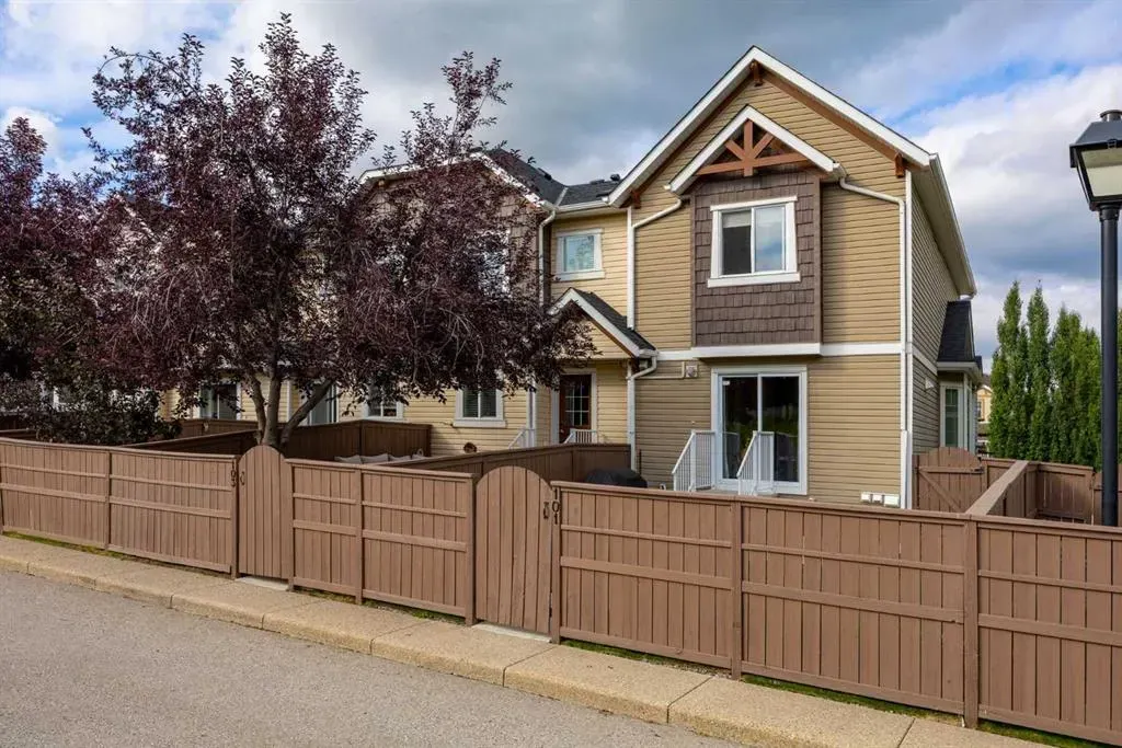 101 Aspen Hills Drive SW