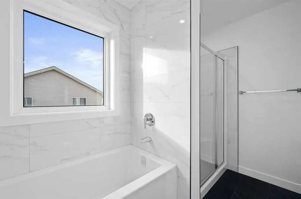 43 Carringvue Place NW