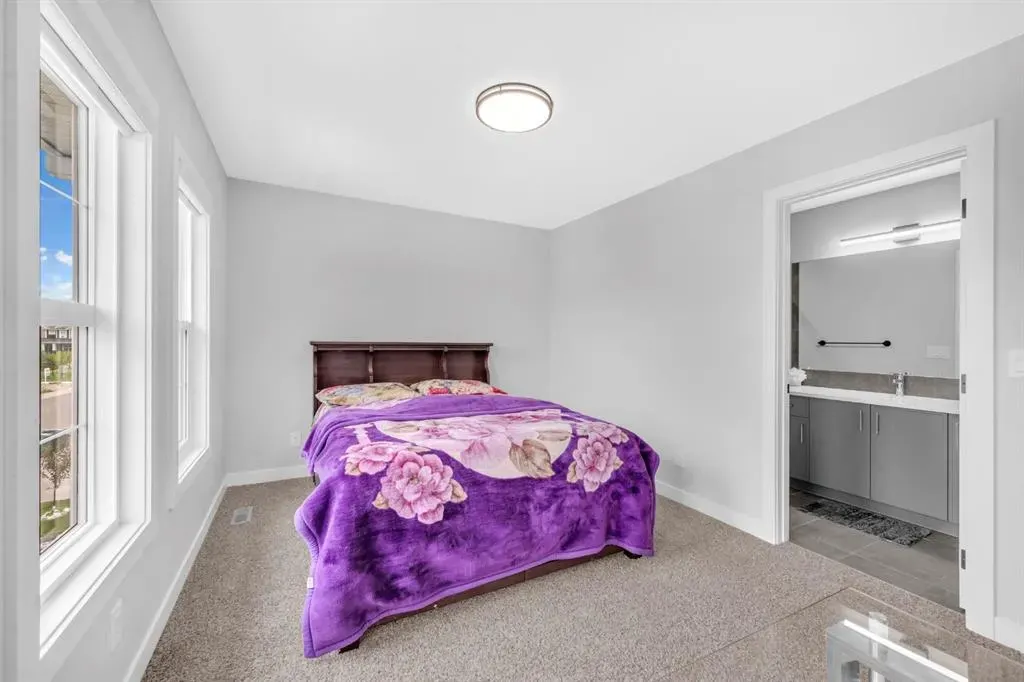 945 Midtown Avenue SW