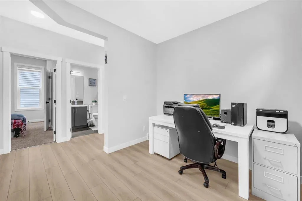 945 Midtown Avenue SW