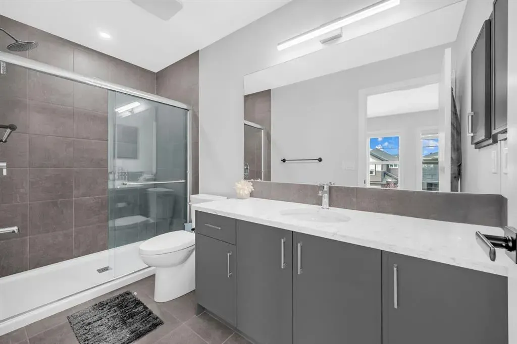 945 Midtown Avenue SW