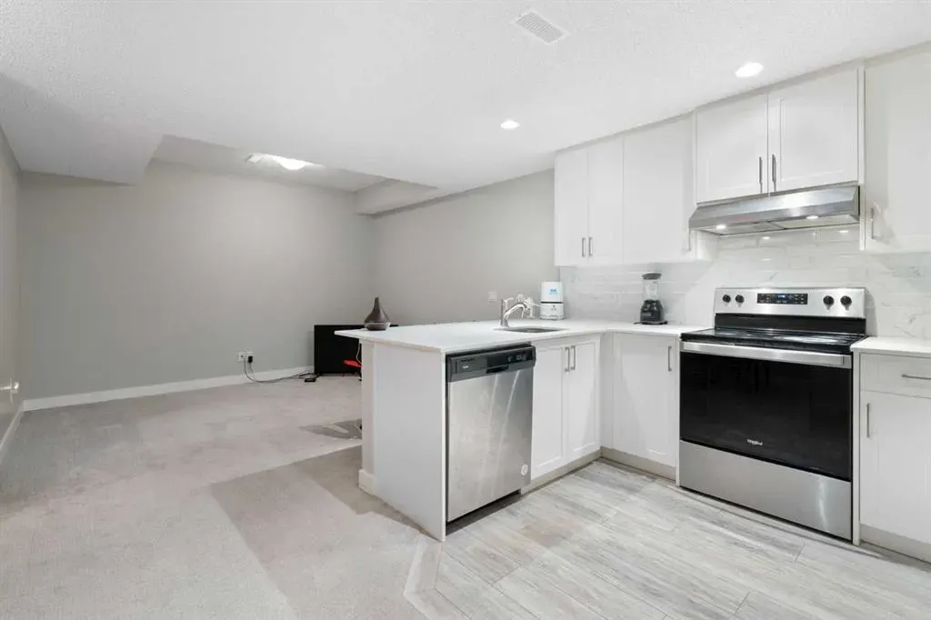 28 Legacy Glen Link SE