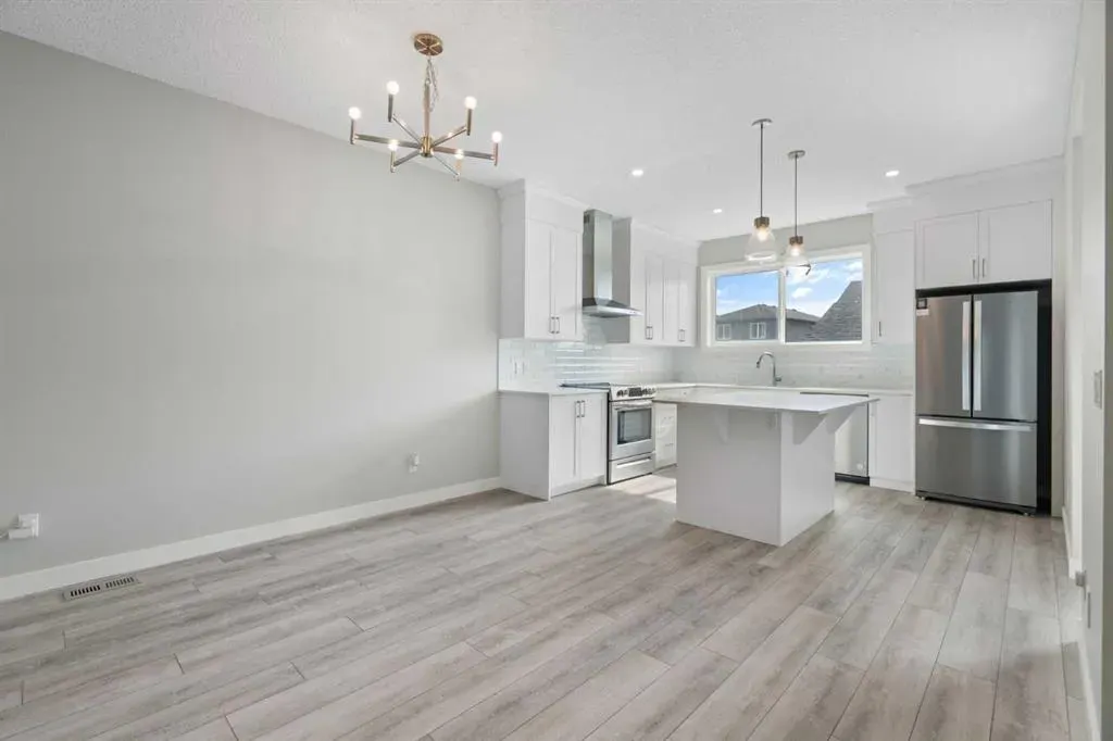 28 Legacy Glen Link SE