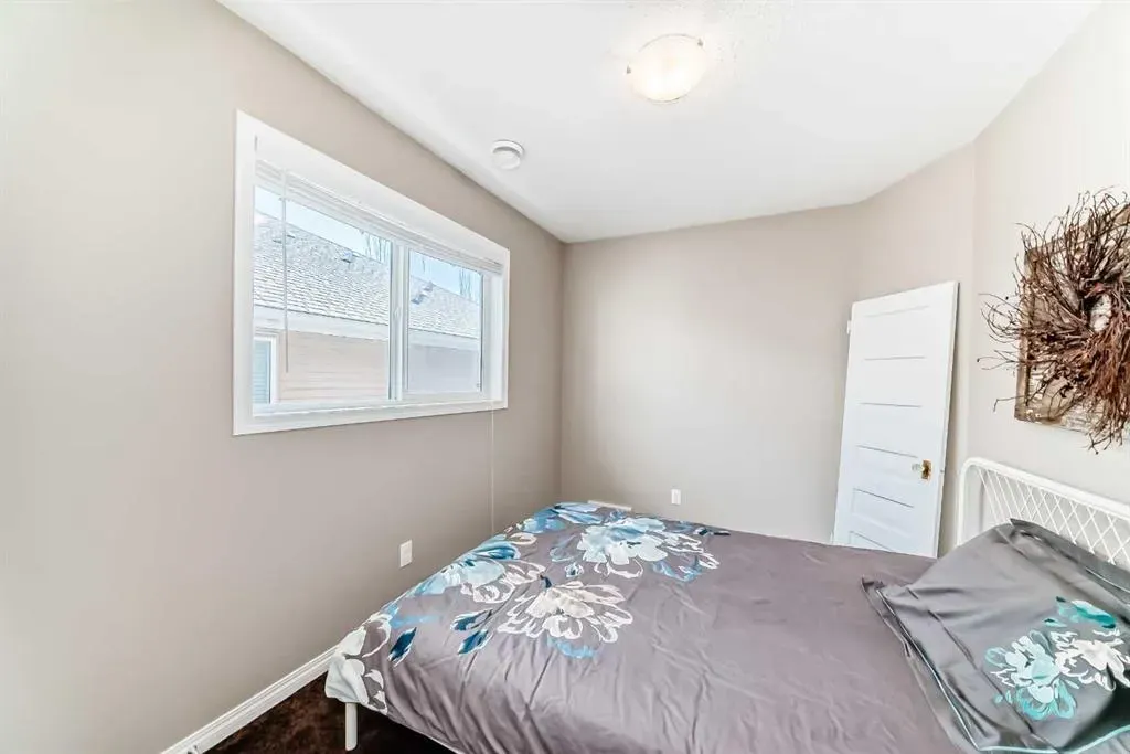 134 6 Avenue, #A
