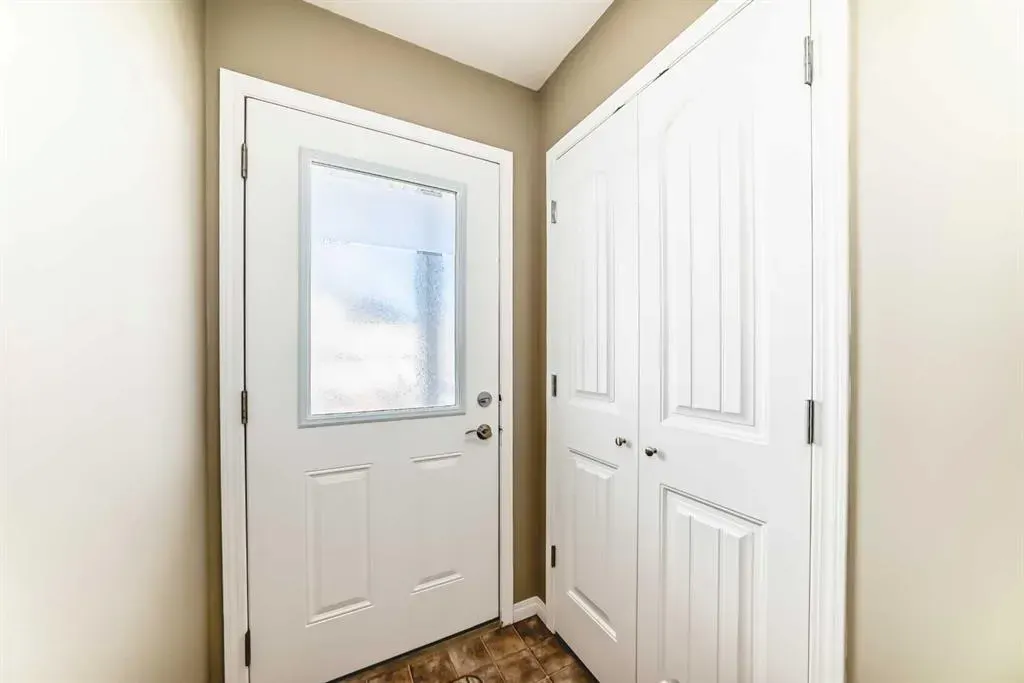 134 6 Avenue, #A
