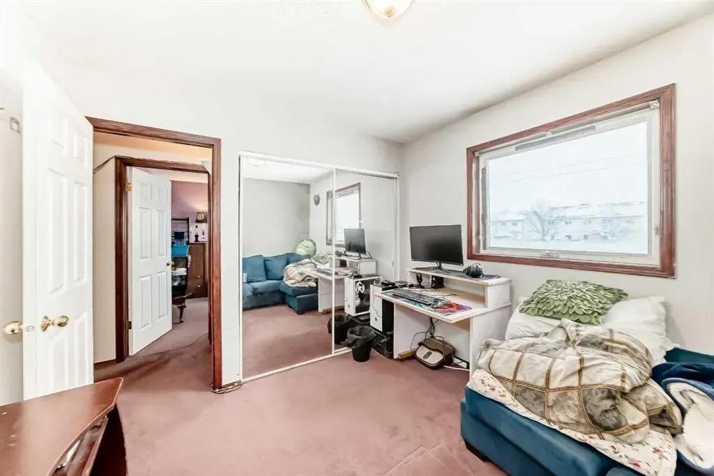 1 Madison Court