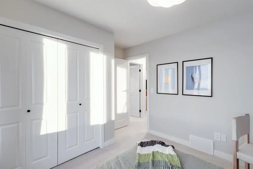 104 Sundown Crescent