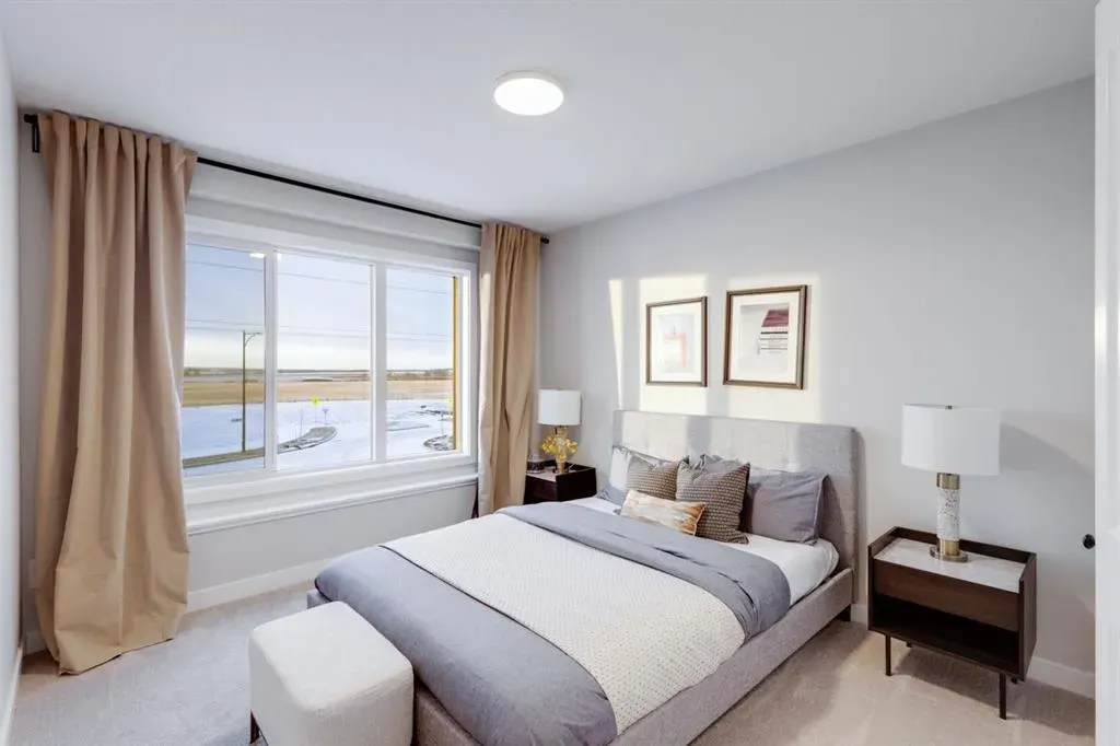 104 Sundown Crescent