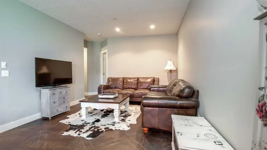 3100 Range Road 254