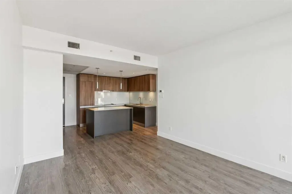 1122 3 Street SE, #1301
