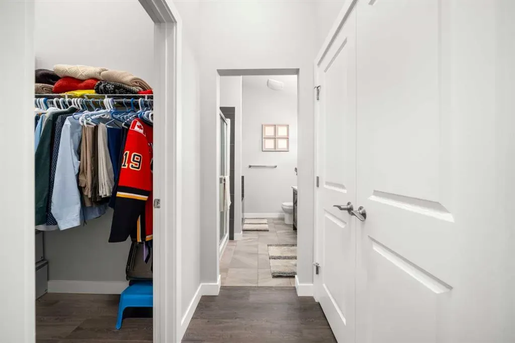 136 Drake Landing Gardens