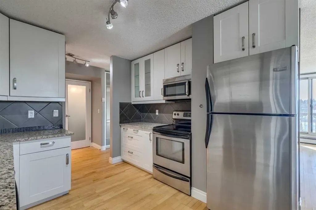 1107 15 Avenue SW, #903