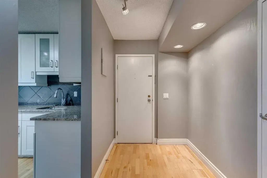 1107 15 Avenue SW, #903