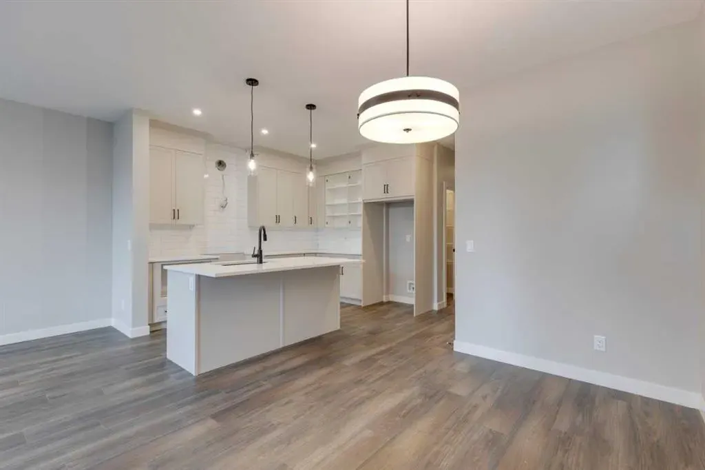 89 Ambleton Boulevard NW