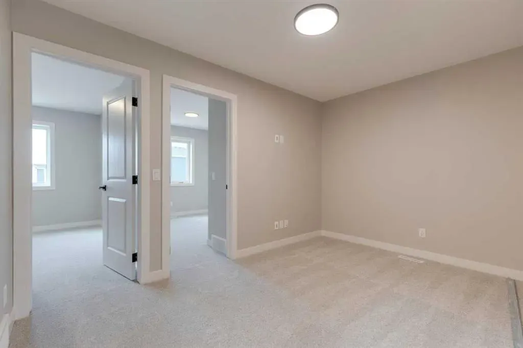 89 Ambleton Boulevard NW