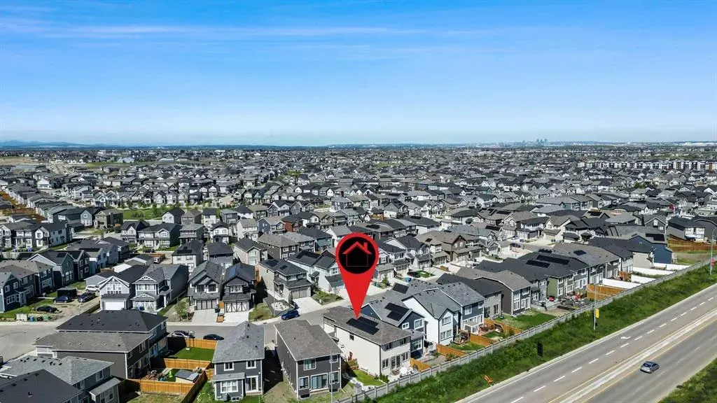 100 Magnolia Crescent SE