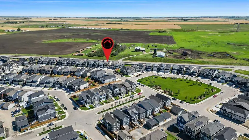 100 Magnolia Crescent SE