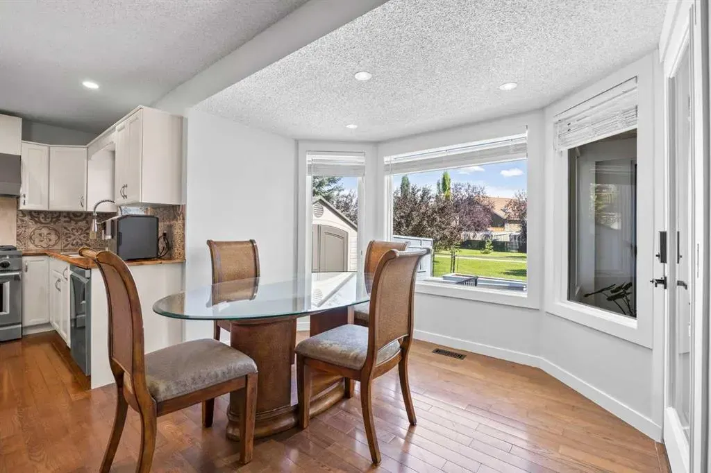 73 Riverview Close SE