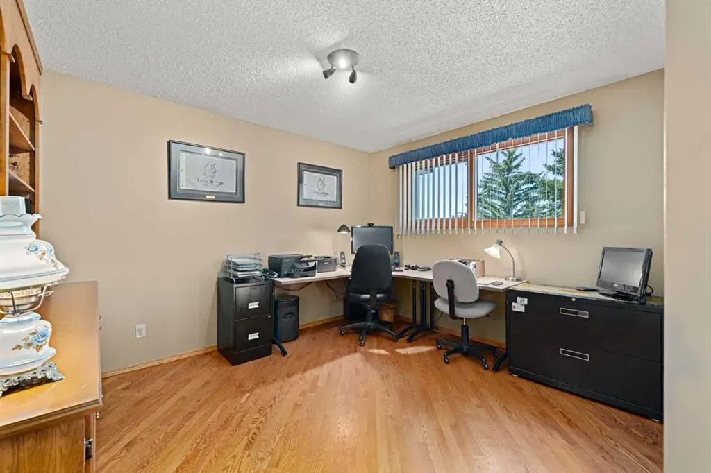 203 Ranch Estates Road NW
