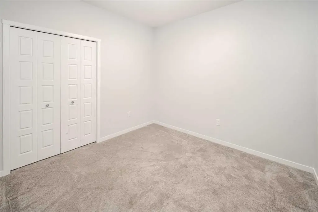 42 Cranbrook Gardens SE, #1208