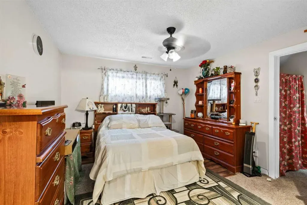 84 Fallswater Road NE