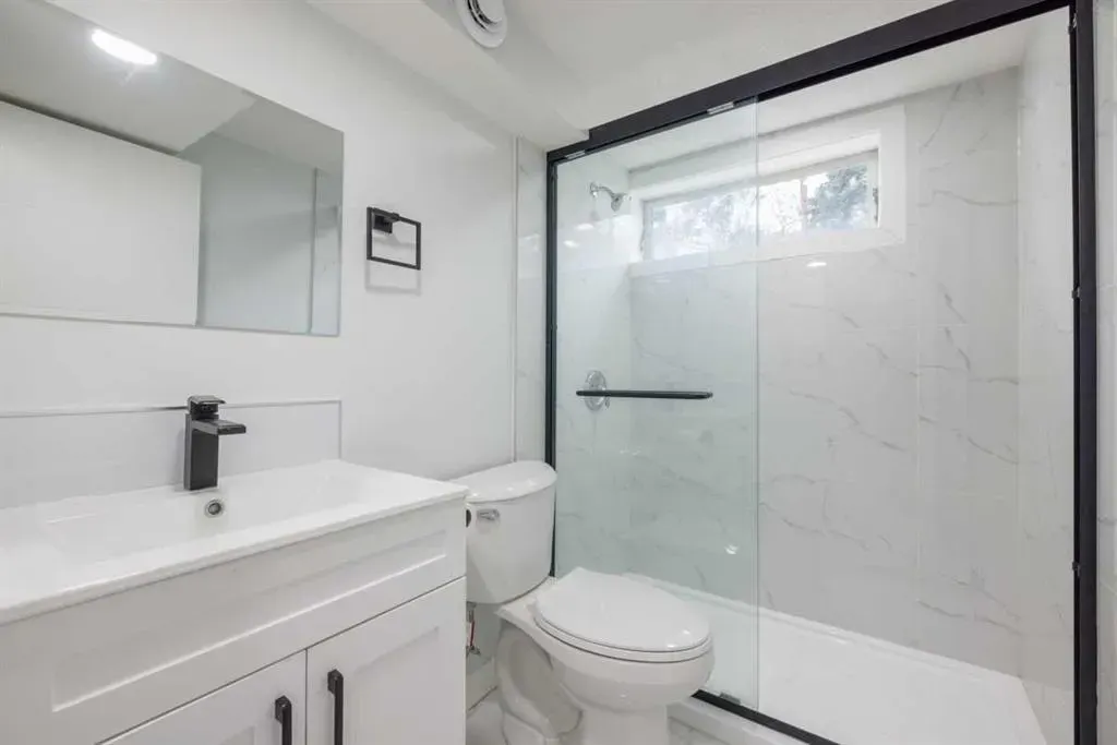 33 Northmount Crescent NW