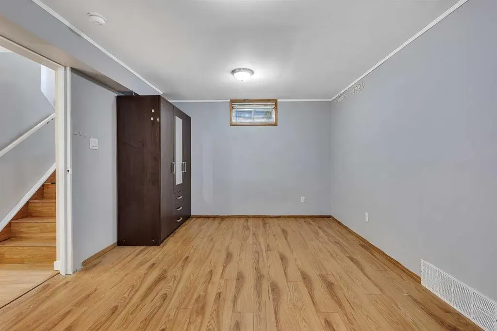 43 MARTINWOOD Road NE