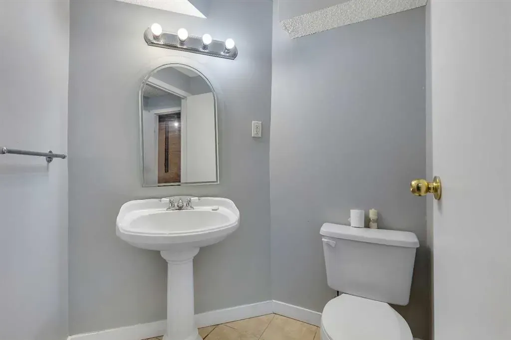 43 MARTINWOOD Road NE