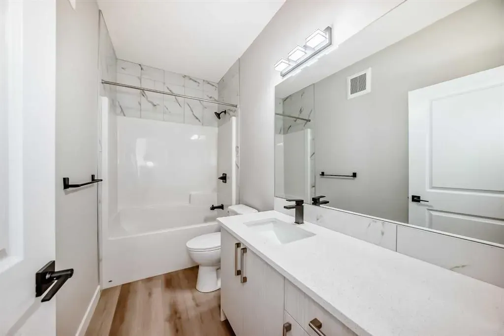 112 Belvedere Park SE