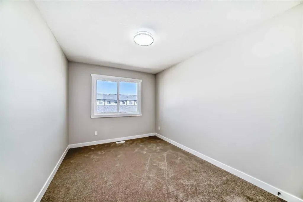 112 Belvedere Park SE