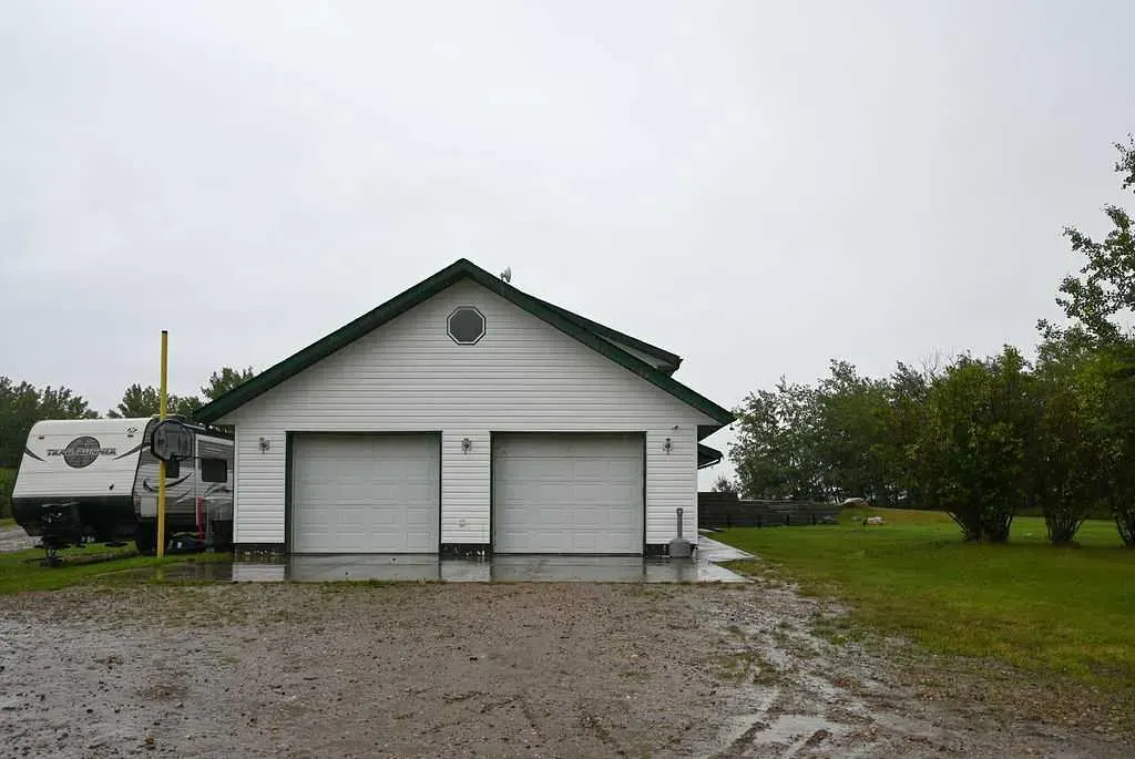 192042 Township Road 665