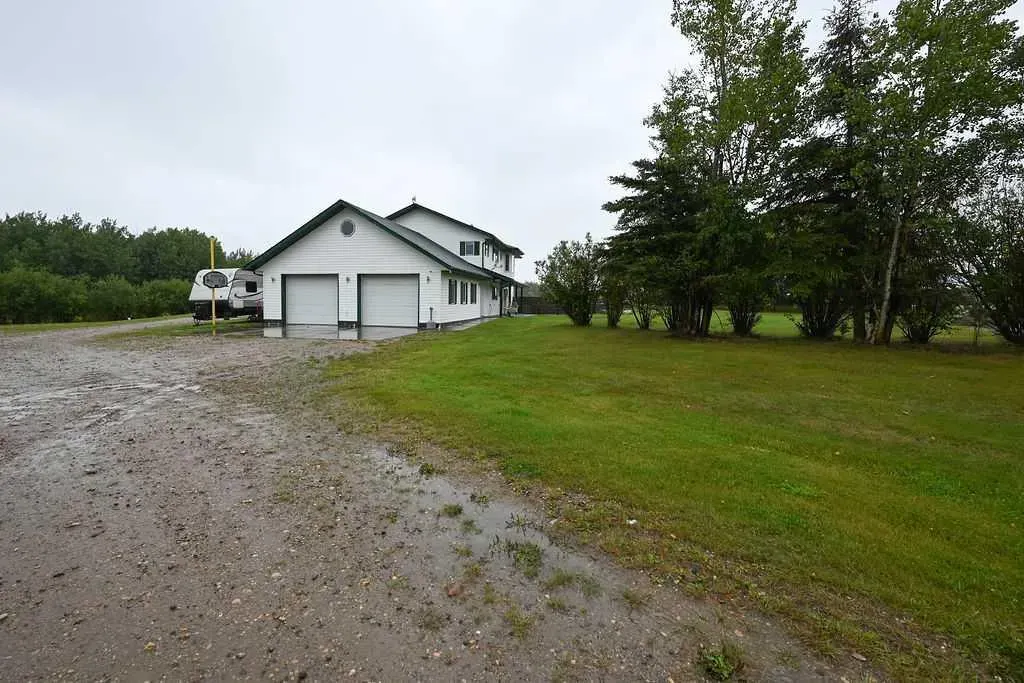 192042 Township Road 665