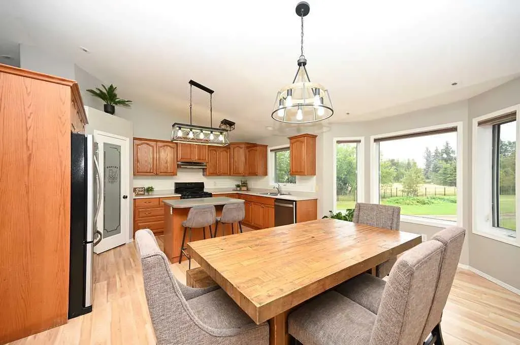 192042 Township Road 665