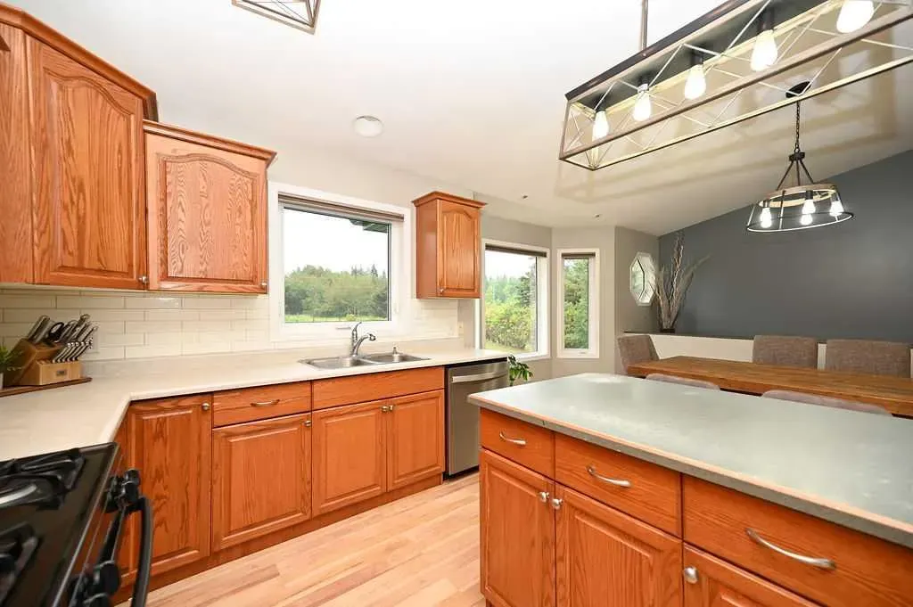 192042 Township Road 665