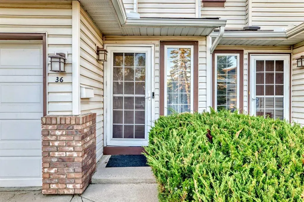 36 Somervale Park SW