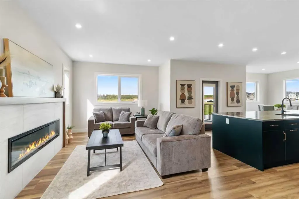22 Aura Drive