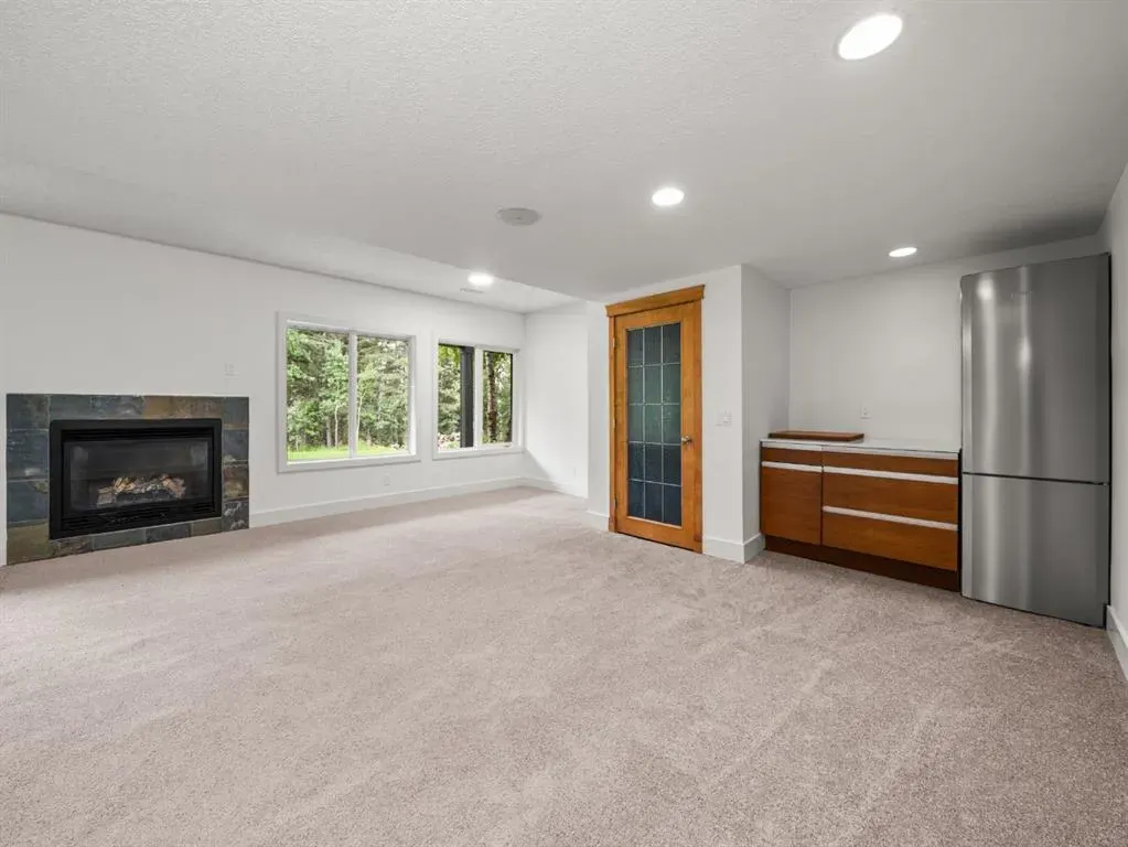 298075 218 Street W, #200