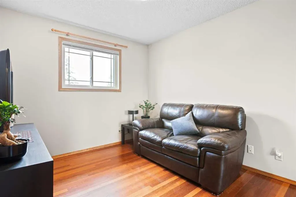 13 Shawbrooke Close SW