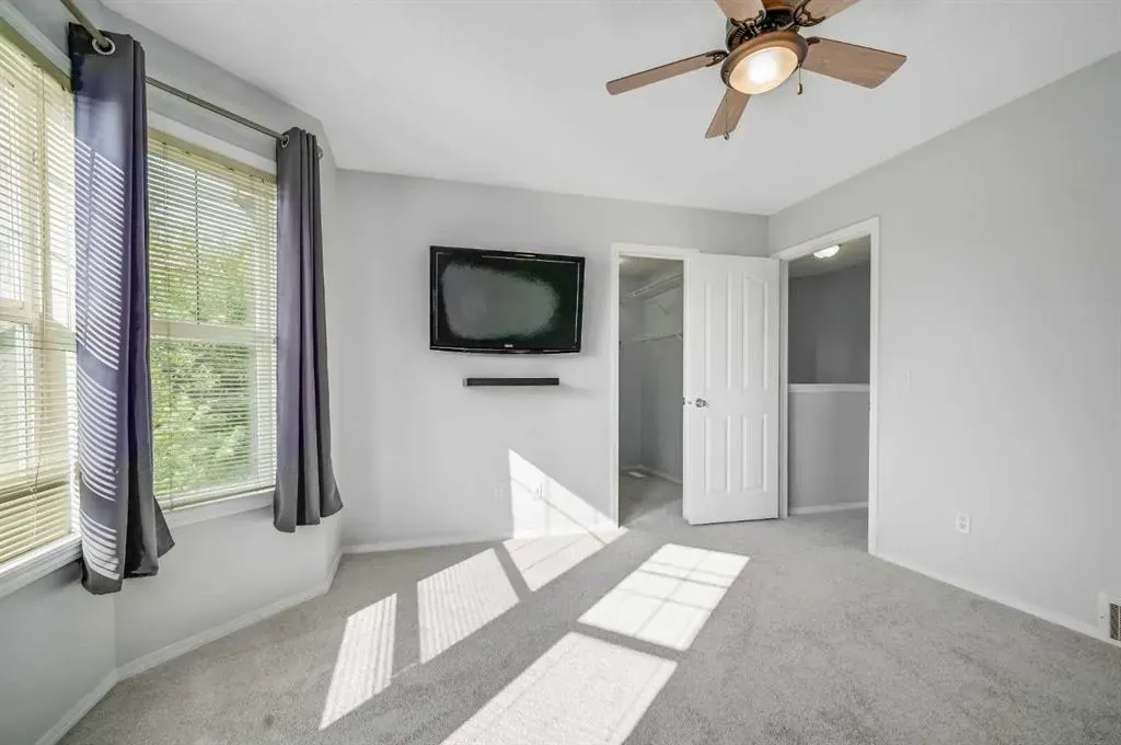45 Cranberry Square