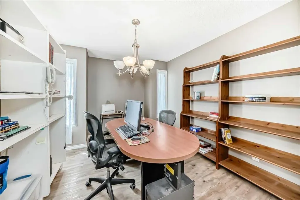 13 Riverview Circle
