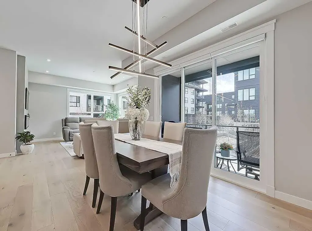 135 Lebel Crescent NW, #201