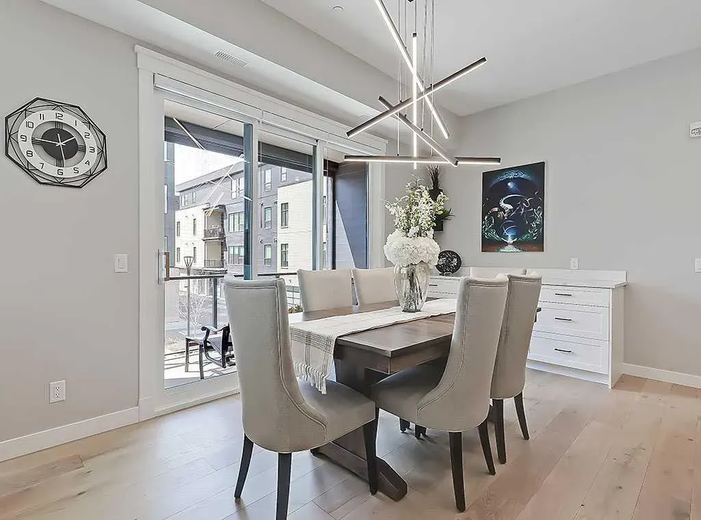 135 Lebel Crescent NW, #201