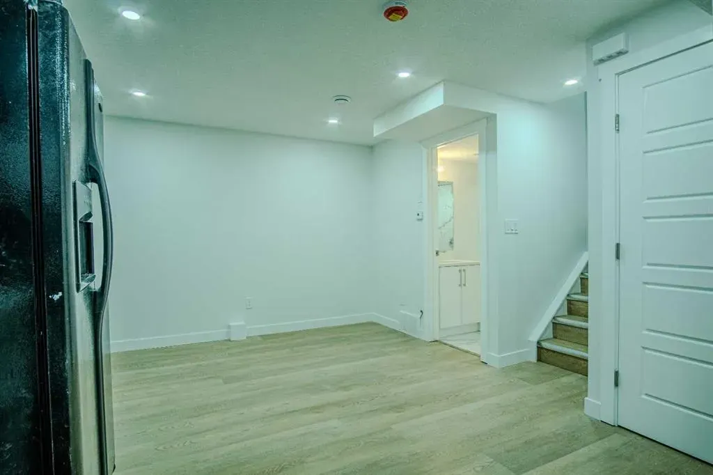 23 Saddlebrook Gardens NE