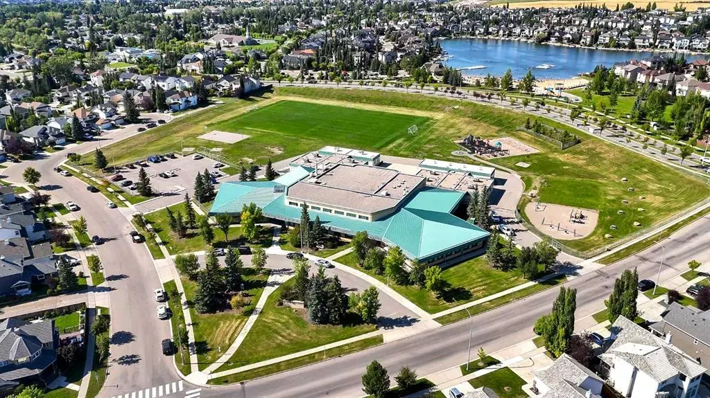 92 Crystal Shores Road, #4306