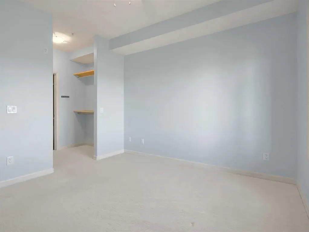 92 Crystal Shores Road, #4306