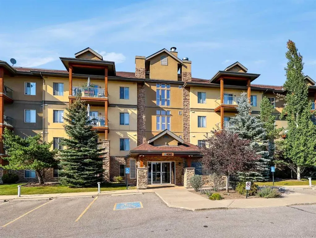 92 Crystal Shores Road, #4306