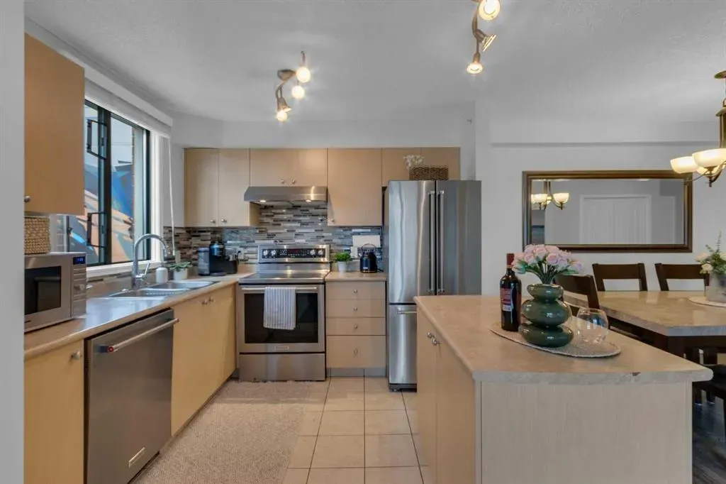 1111 6 Avenue SW, #1018