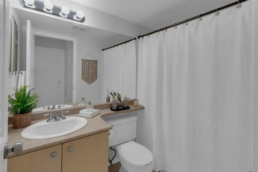 1111 6 Avenue SW, #1018